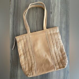 Day and Mood Woven Camel Leather Flame Tote